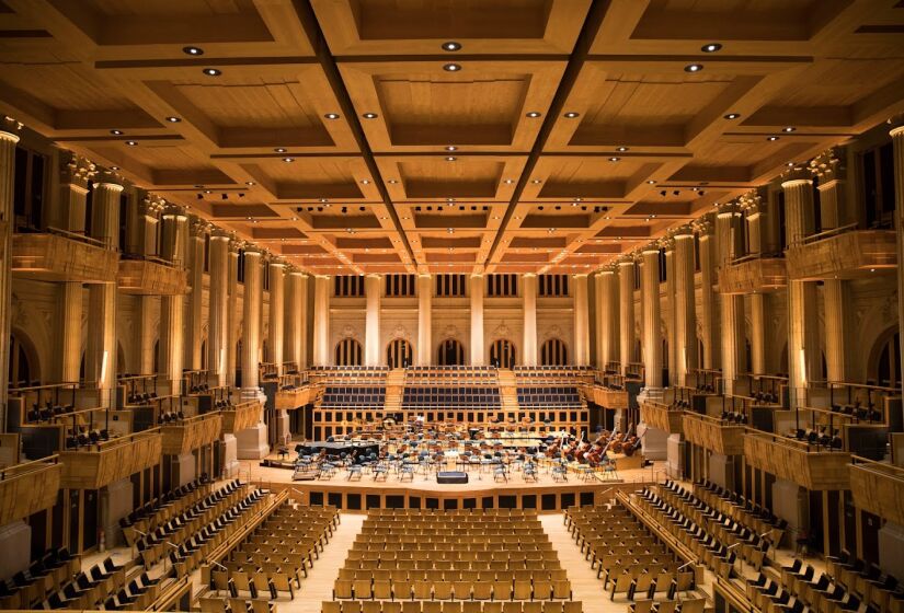 A Sala São Paulo é uma das melhores salas de concertos do mundo. Patrimônio histórico e ponto turístico da cidade, está sediada no Complexo Cultural Júlio Prestes. É o espaço reservado para apresentações sinfônicas e de câmara - (Divulgação)