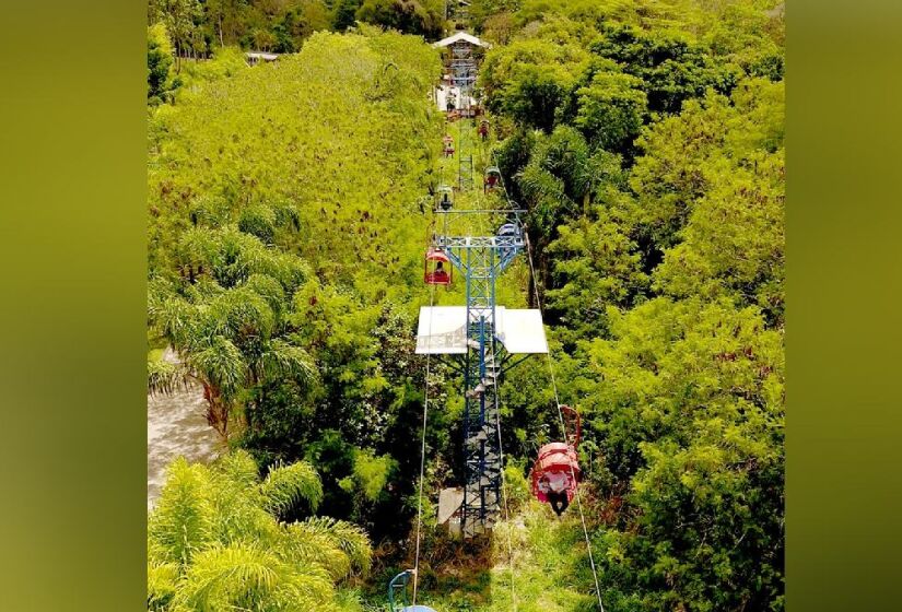 Teleféricos dão acesso a duas grandes atrações do parque
/Divulgação