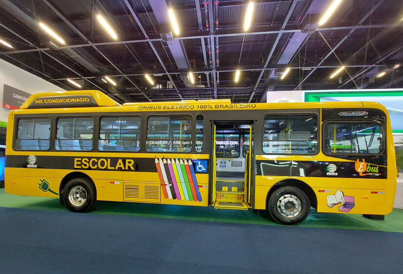 Ônibus Eletra Escolar Elétrico Piso Alto/Divulgação 