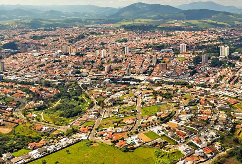 1. Bragança Paulista - Localizada no interior de São Paulo, a cidade de Bragança Paulista é acolhedora e apaixonante, possuindo um clima ameno e belas paisagens. O local oferece variedades de atividades ao ar livre, proporcionando uma boa experiência para o casal - (Divulgação/PMBP)