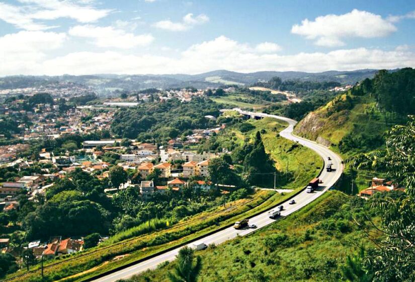 3. São Roque - Localizado a apenas 70 km da capital paulista, São Roque é um dos principais destinos durante o inverno e possui ótimas opções para quem aprecia um bom vinho - (Divulgação/PMSR)