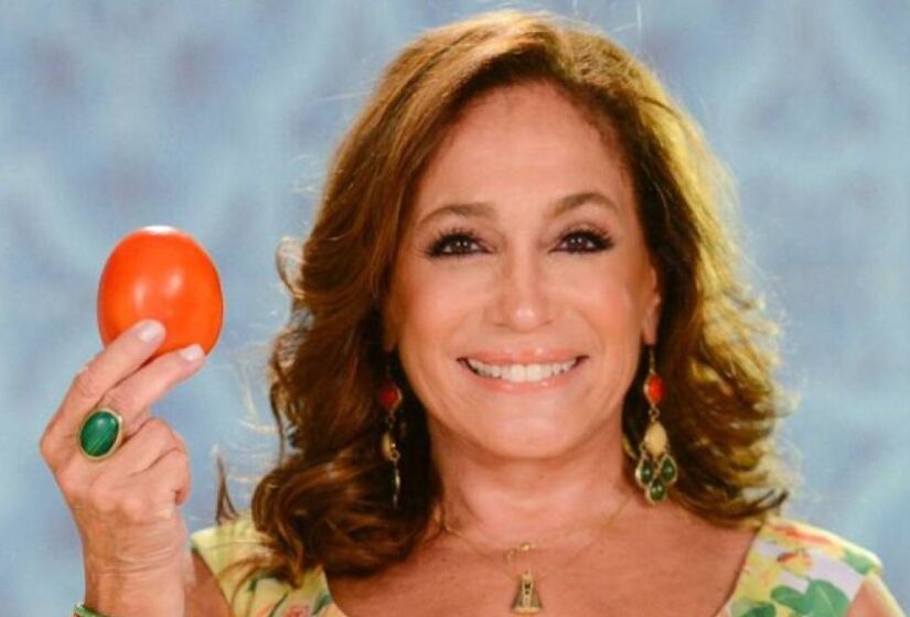 Com Susana Vieira, "Shirley Valentine" acompanha a trajetória de uma personagem solitária, apesar de estar cercada por sua família. O espetáculo será apresentado em Campinas, no sábado (28/9) e no domingo (29/9). Foto: Leo Aversa/Divulgação 