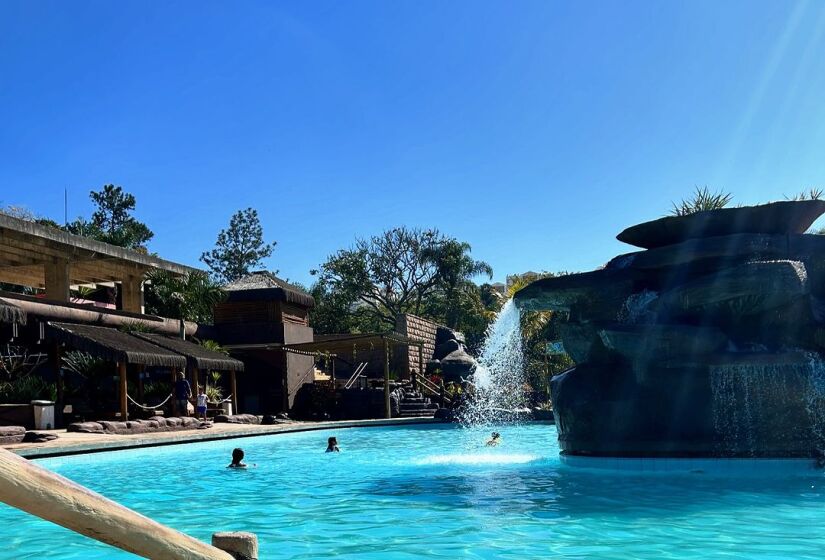 Thermas da Mata tem piscinas aquecidas / Foto: Reprodução/Instagram