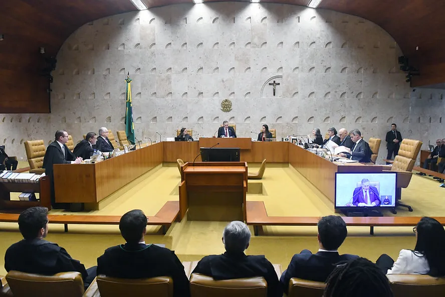 Nova tese do STF dispensa ordem judicial em casos de crimes graves nas redes