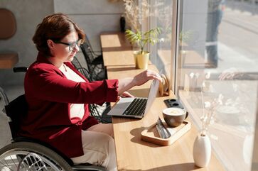 Rotina de trabalho de 4 dias é realidade para alguns brasileiros