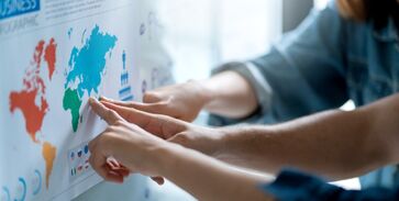 Movimento fica evidente quando se observa a queda nas buscas por destinos tradicionalmente associados &agrave; festa