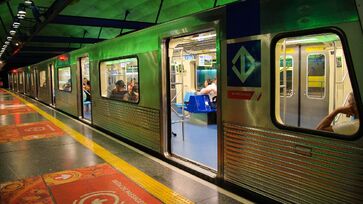 Linha 1-Azul do Metrô atuou com velocidade reduzida na manhã desta quarta-feira (25/9) 