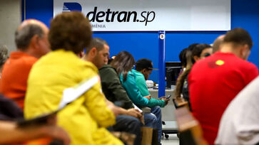 O Detran-SP não faz cobranças ou ameaças por telefone, aponta o governo de São Paulo