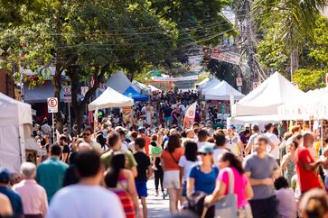 Objetivo da feira é incentivar consumo no comércio local