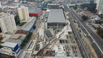 Montagem do primeiro trem da Linha 17-Ouro está acontecendo no Pátio Água Espraiada, em São Paulo