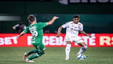 Santos perde para o Chapecoense na série B