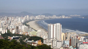 De todo o Litoral, somente Itanhaém e Santos (foto) tiveram todas as suas praias próprias para o banho de mar