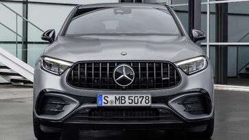 Modelo traz a tecnologia de eletrificação hibrida plug-in AMG E Performance