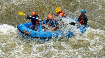 São dezenas de atrações ligadas ao turismo de natureza e aventura, como rafting / Foto ilustrativa