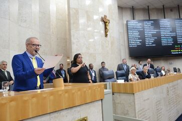 Ricardo Teixeira é o novo presidente da Câmara de São Paulo