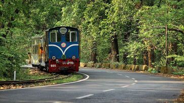 Darjeeling Toy Train, Índia