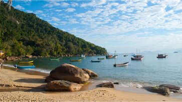 Áreas verdes, número e qualidade das praias fez de Ubatuba um destino querido entre os paulistas