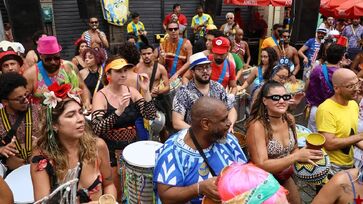 Festa promete reunir famílias e foliões com uma programação diversificada, marchinhas e fantasias