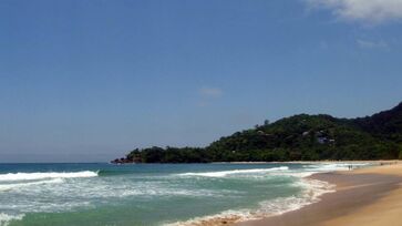 Praia do Félix fica a mais de 200 quilômetros da capital paulista, em Ubatuba