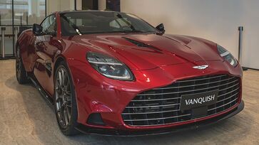 Vanquish é capaz de acelerar da imobilidade aos 100 km/h em 3,3 segundos e atingir 345 km/h