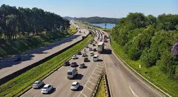 Rodovias têm fluxo normal