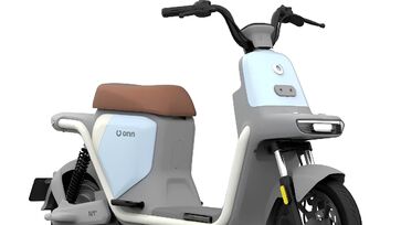 São duas opções: a N1 Lite, com motor de 600 watts e bateria de 20Ah, e a N1, com propulsor de mil watts e bateria de 24Ah