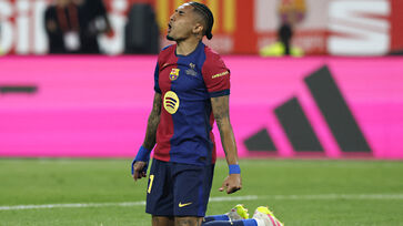 Destaque no Barcelona e um dos favoritos a ganhar a Bola de Ouro da temporada 2024/25, Raphinha vive o auge de sua carreira