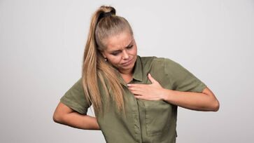 Ondas de calor, problemas de humor, ressecamento vaginal e outras alterações acompanham a menopausa 