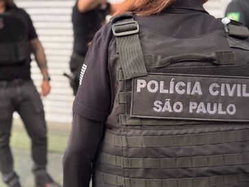 Durante as investigações, a equipe recebeu informações sobre uma possível ocorrência com uso de frete suspeito em andamento no bairro Parque Industrial do Jardim São Geraldo