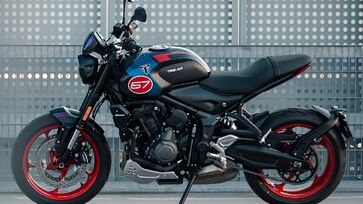 Triumph Trident Triple Tribute atualizada para 2025