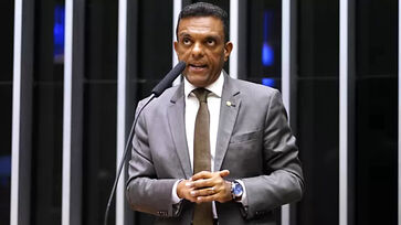 Otoni de Paula está no segundo mandato como deputado federal