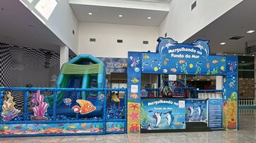 Piscina de bolinhas foi inaugurada em shopping da Grande São Paulo