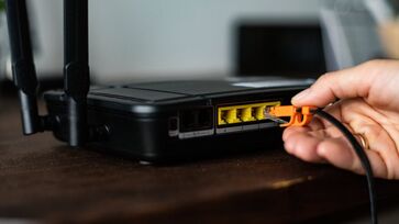 Paredes, eletrodomésticos e até espelhos podem atrapalhar seu Wi-Fi