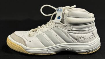 Tênis Adidas Top Ten foi usado por Kobe Bryant em 1998/1999 aos 20 anos