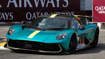 Aston Martin Valhalla em Mônaco