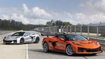 superesportivo tem 1.064 cavalos de potência a 7 mil rotações por minuto e 84,4 kgfm de torque a 6 mil giros