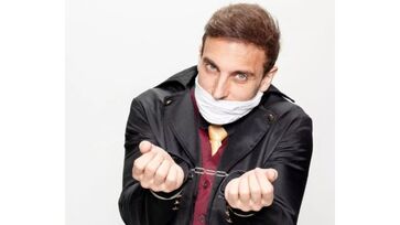 Léo Lins foi condenado a prisão por falas preconceituosas no show "Perturbador"