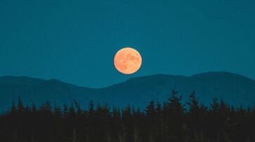 Lua de Morango surge sempre em junho