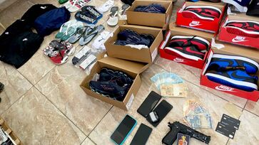 Segundo a polícia, cinco criminosos foram detidos e encaminhados ao 4&ordm; Distrito Policial de Osasco, onde a ocorrência está sendo registrada