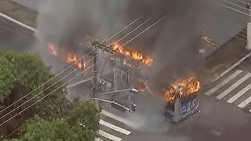 Incêndio começou por volta das 10h