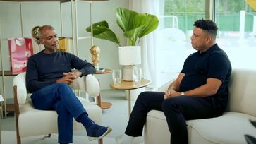 Romário e Ronaldo são dois dos melhores centroavantes da história do futebol mundial