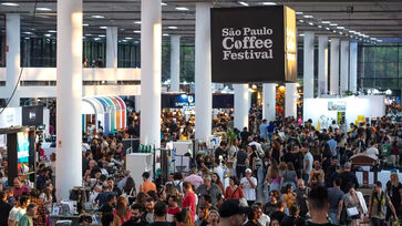 Com atrações que vão de experiências sensoriais a competições entre baristas, o festival reúne gastronomia, arte, música ao vivo e workshops