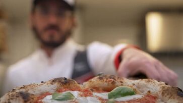 Cerca de 314 mil pizzas saíram dos fornos paulistanos por dia em 2024 de acordo com a associação Pizzarias Unidas do Brasil (Apubra)