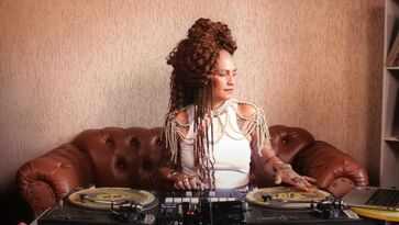 DJ Donna ministrou oficinas no Katarina Bar durante a semana