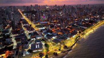 Cidade é procurada por jovens buscando oportunidade e idosos procurando paz na aposentadoria