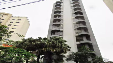 Unidade duplex está avaliada em R$ 468 mil, mas será ofertada por R$ 235 mil