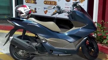 Moto permaneceu no local até a chegada da perícia