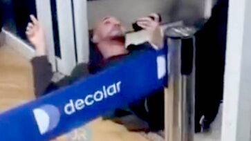 Homem faz birra após perder voo em Guarulhos e bloqueia portão de embarque