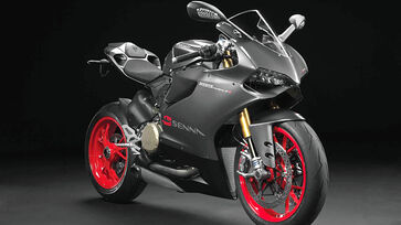 Ducati 1199 Panigale S Senna combina alta performance e exclusividade