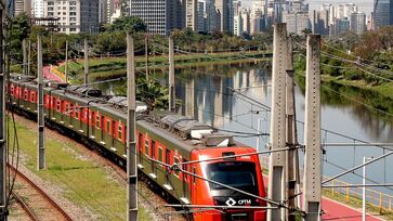 Trem CPTM